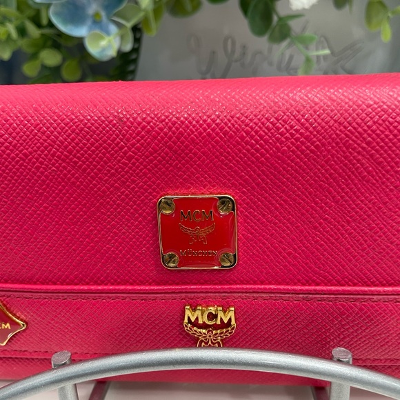MCM Hot Pink Leather Studded Logo Motifs Wallet - Picture 17 of 17